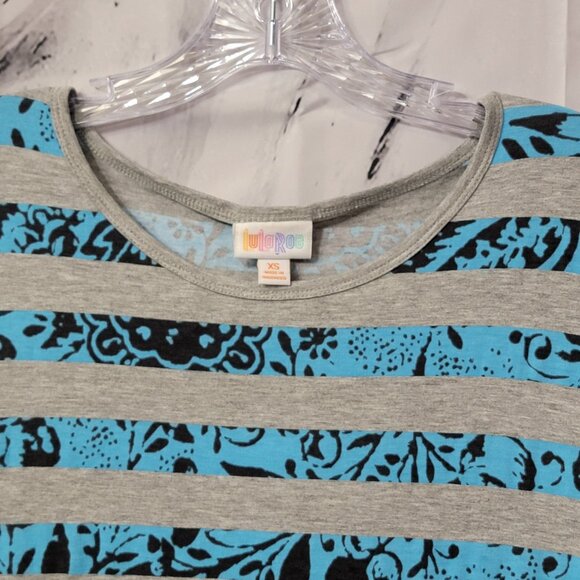LuLaRoe Irma Tunic Top XS Gray Blue Black Floral Stripe Hi-Low Hem - Picture 2 of 8